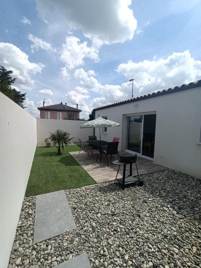 Charmante Maison Aux Portes De La Rochelle La Jarrie Bagian luar foto